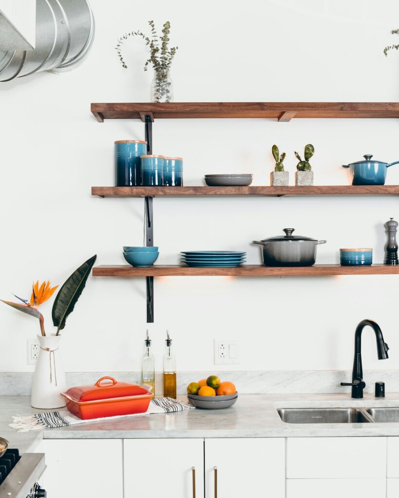 transitional-modern kitchen